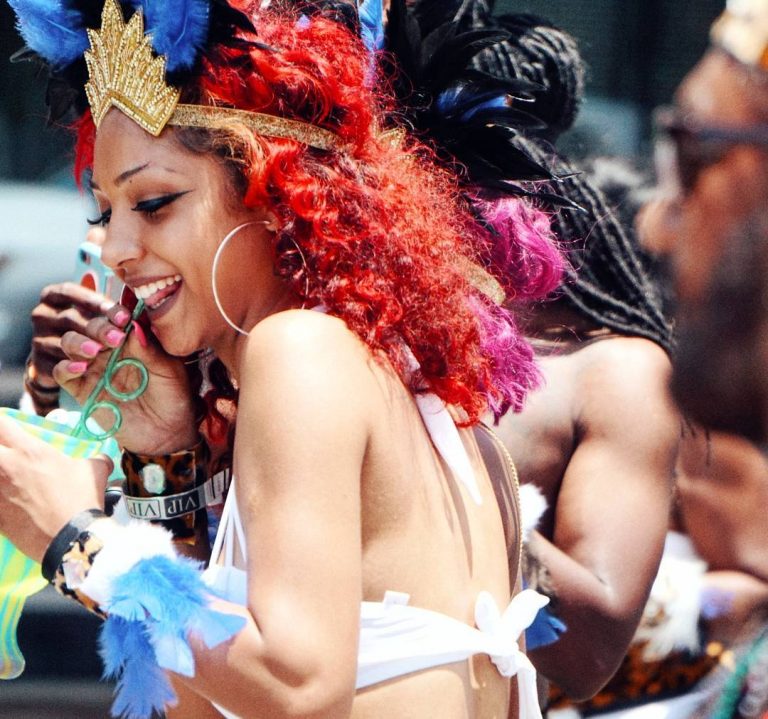 15-Beautiful-Photos-from-the-Orlando-Carnival