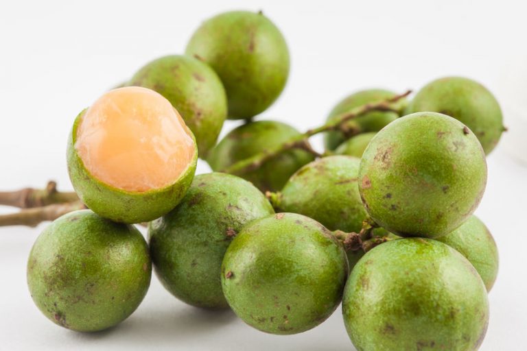 11 Reasons why you Should Eat Guineps