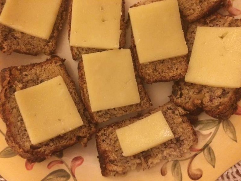 Jamaican Bun and Cheese Recipe