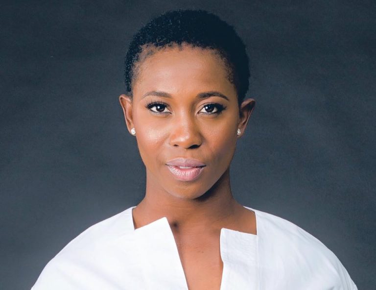 Shelly-Ann Fraser-Pryce in Nike Commercial