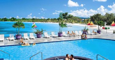 New Grand Lido Resort in Negril Is “Clothing Optional”