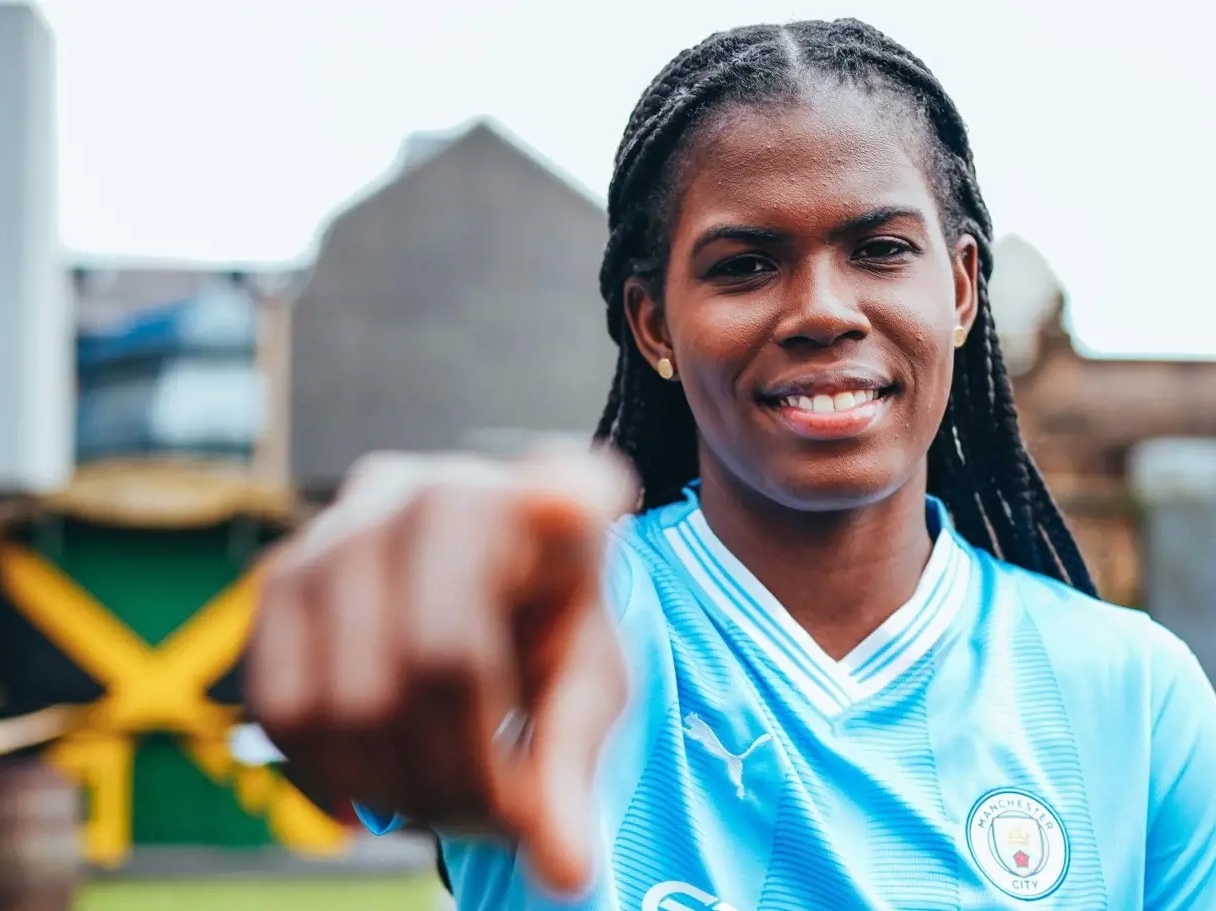 Jamaican Khadija “Bunny” Shaw Named UK Women’s Footballer of the Year for 2024