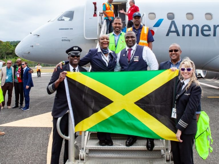 Jamaica-Welcomes-First-Non-stop-Service-From-The-U.S.-To-Ian-Fleming-International-Airport-In-Ocho-Rios-By-American-Airlines3