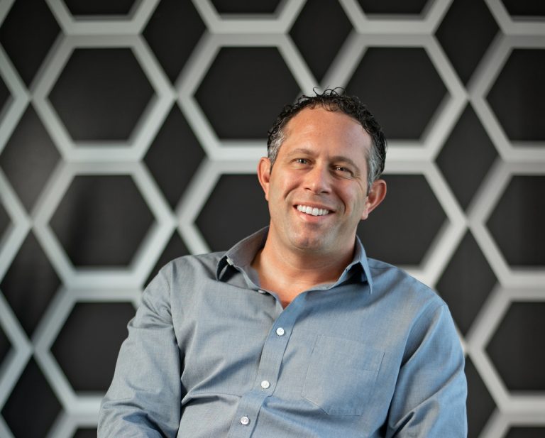 Jamaican Entrepreneur Yoni Epstein Receives Prestigious 2024 Entrepreneurship Laureate Prize