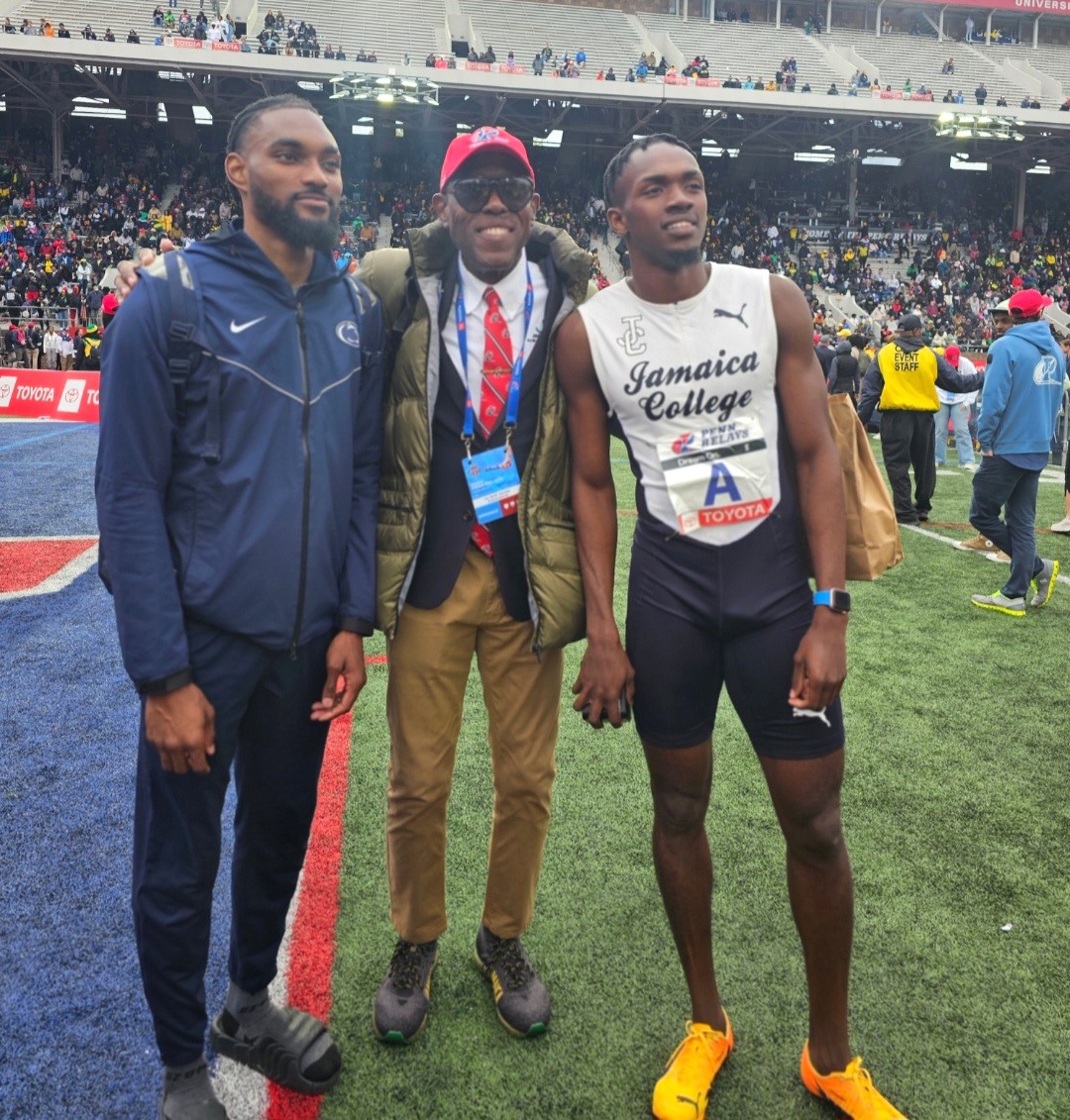 Kemarrio Bygrave's Thrilling Last-Lap Surge for Jamaica College in the ...