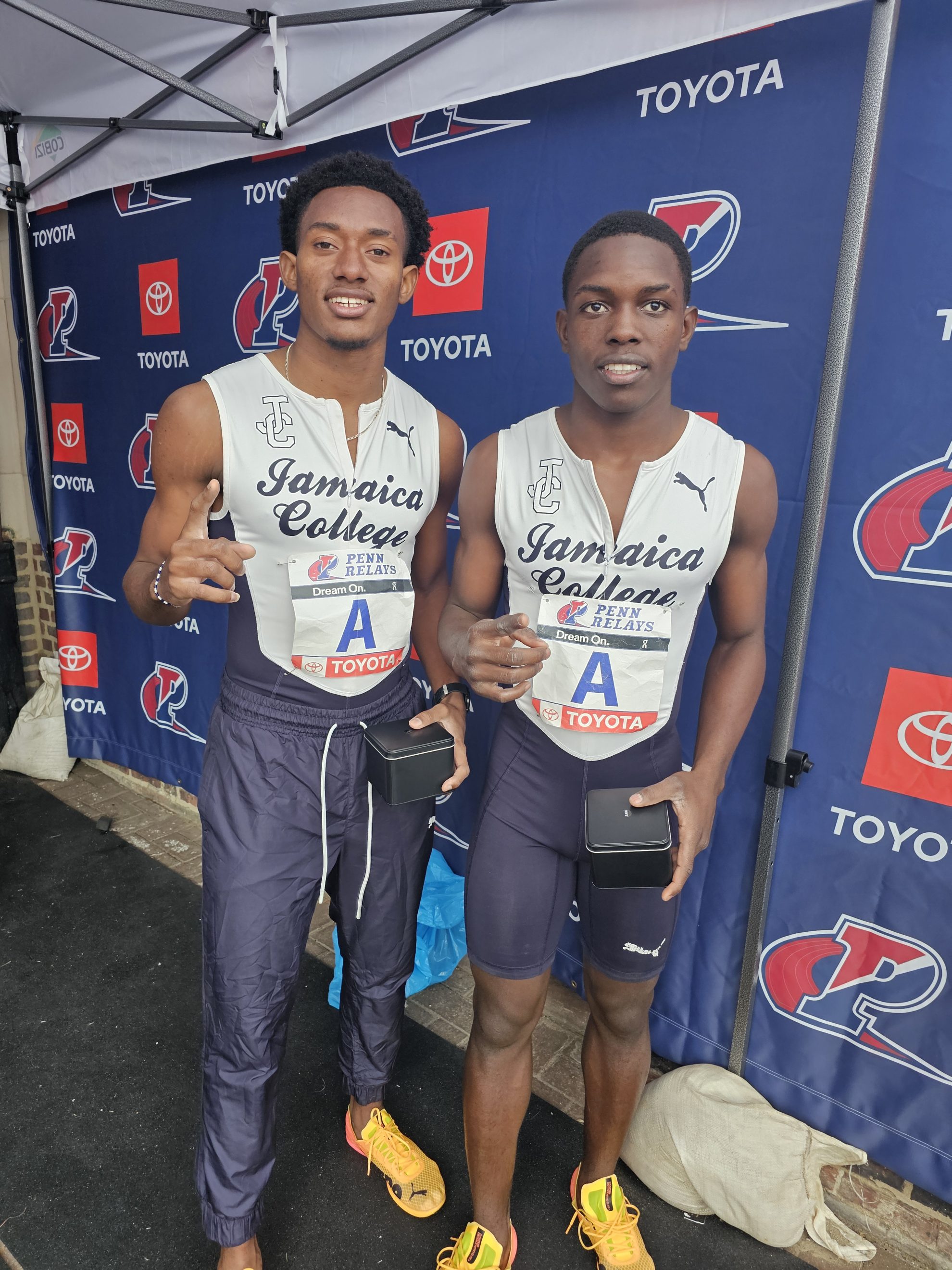 Kemarrio Bygrave's Thrilling Last-Lap Surge for Jamaica College in the ...