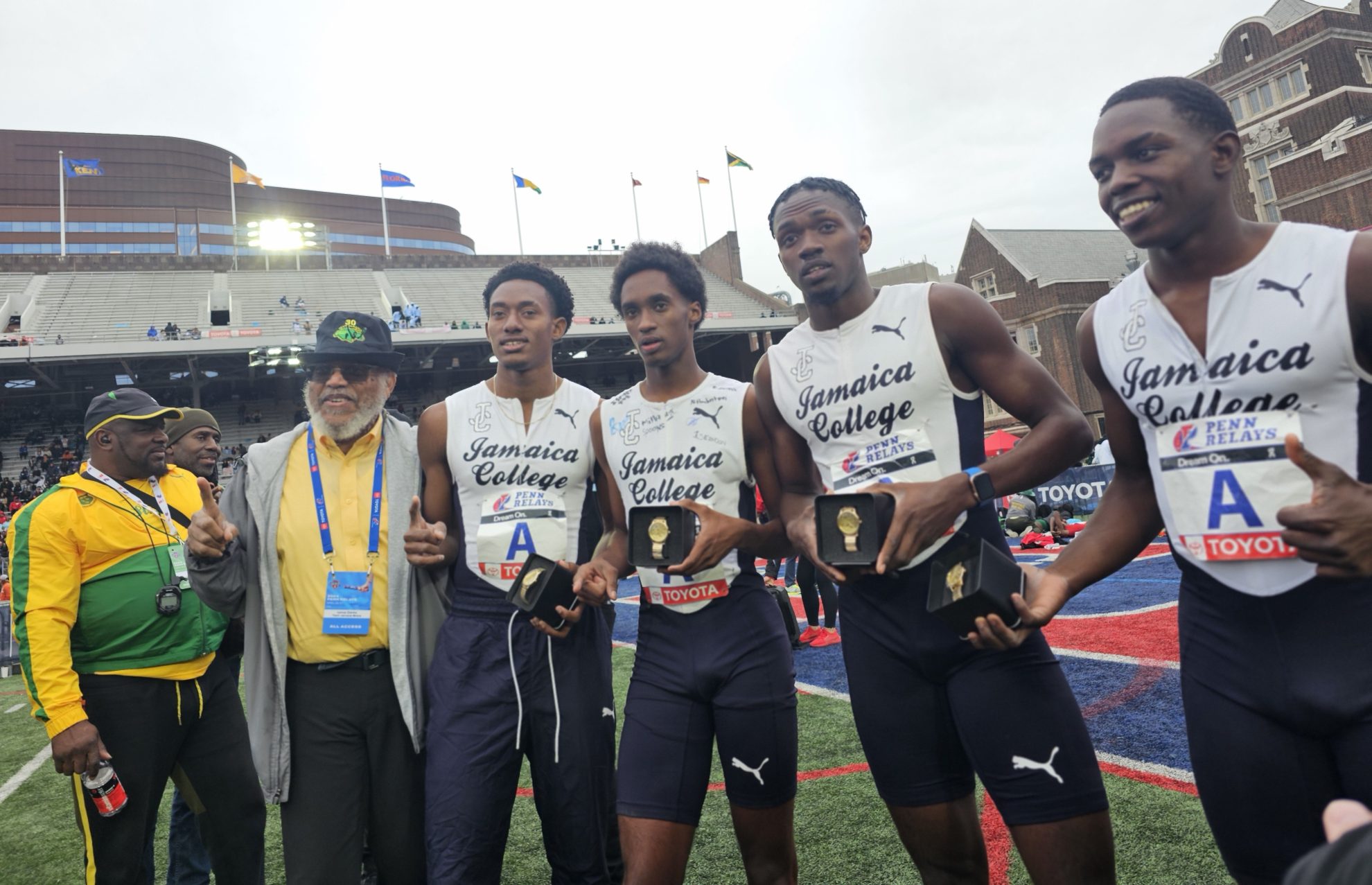 Kemarrio Bygrave's Thrilling Last-Lap Surge for Jamaica College in the ...
