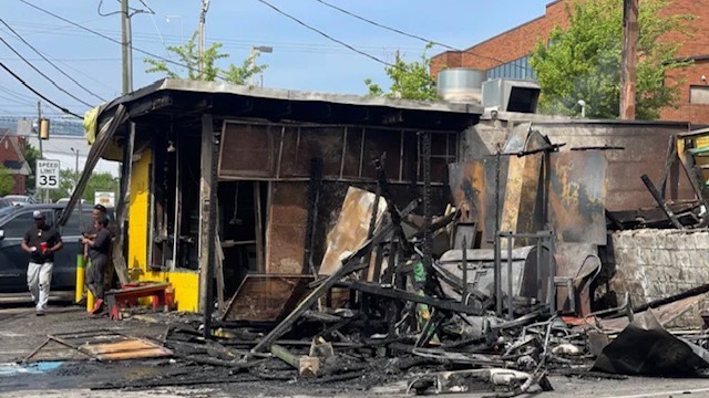 South African Restaurant Chain Supports Jamaican Restaurant in Atlanta After Devastating Fire 4