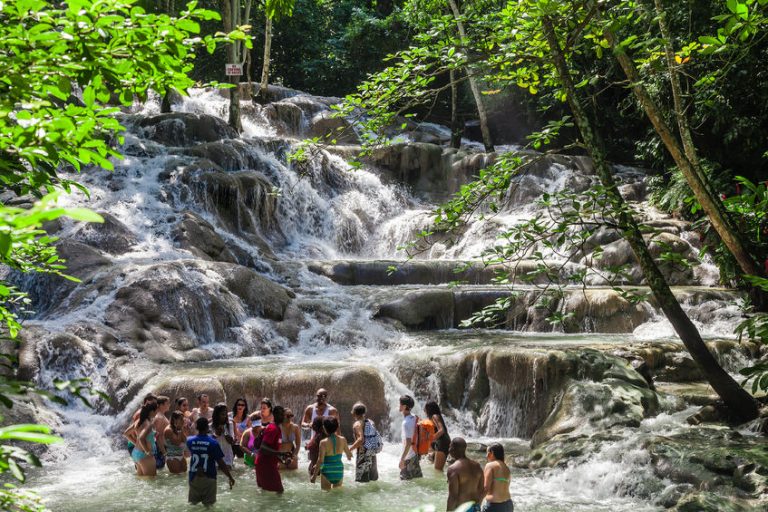 7 Tips to Help You Climb Dunns River Falls