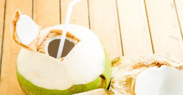 8 Reasons why you Should Drink Coconut Water