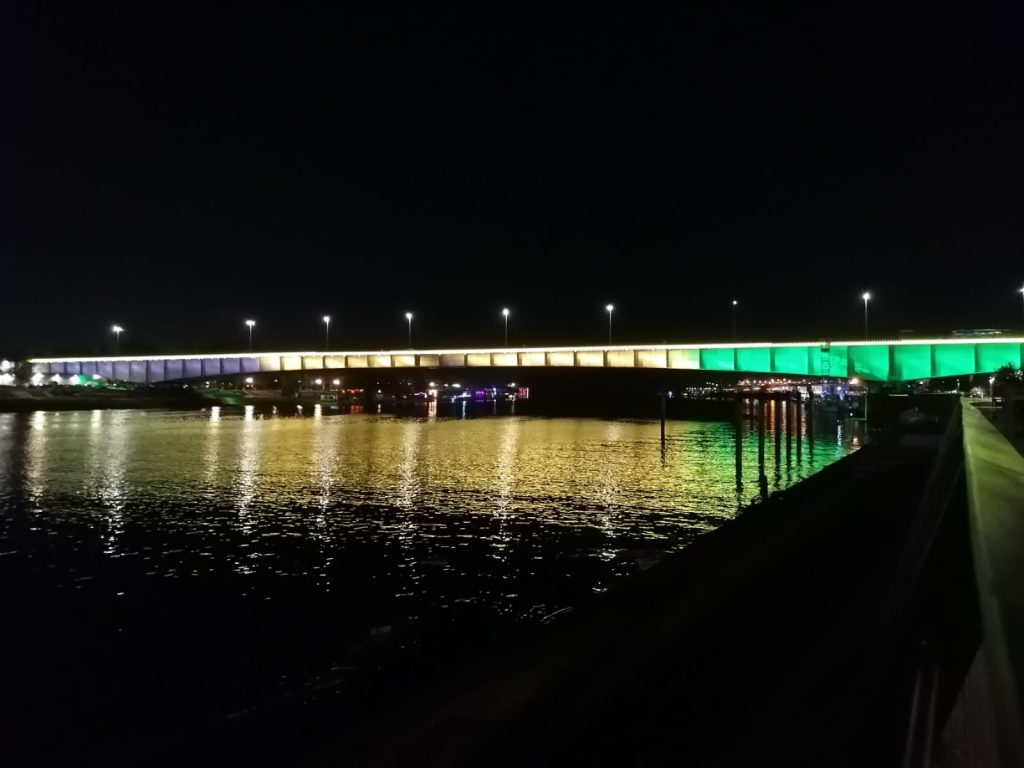 A Bridge in Serbia Was Lit Up in BLACK GREEN and GOLD to Honor Jamaica 60th Independence Anniversary-3