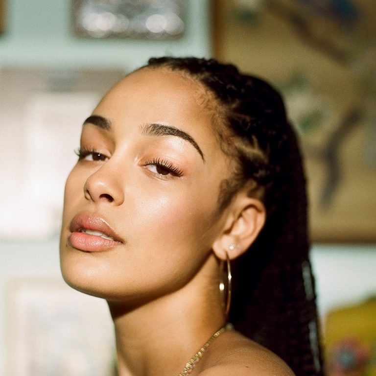 British Jamaican Jorja Smith Named Best Female Singer at BRIT Awards ...