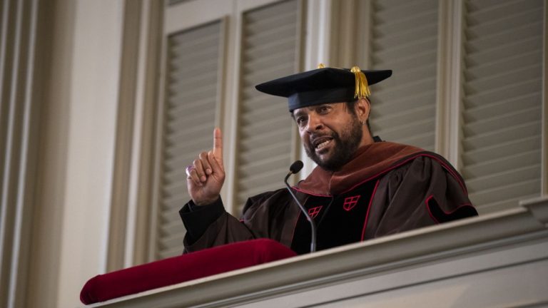 Brown University to Give Shaggy Honorary Degree