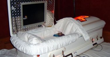 Flashy Funerals are Becoming Popular in Jamaica