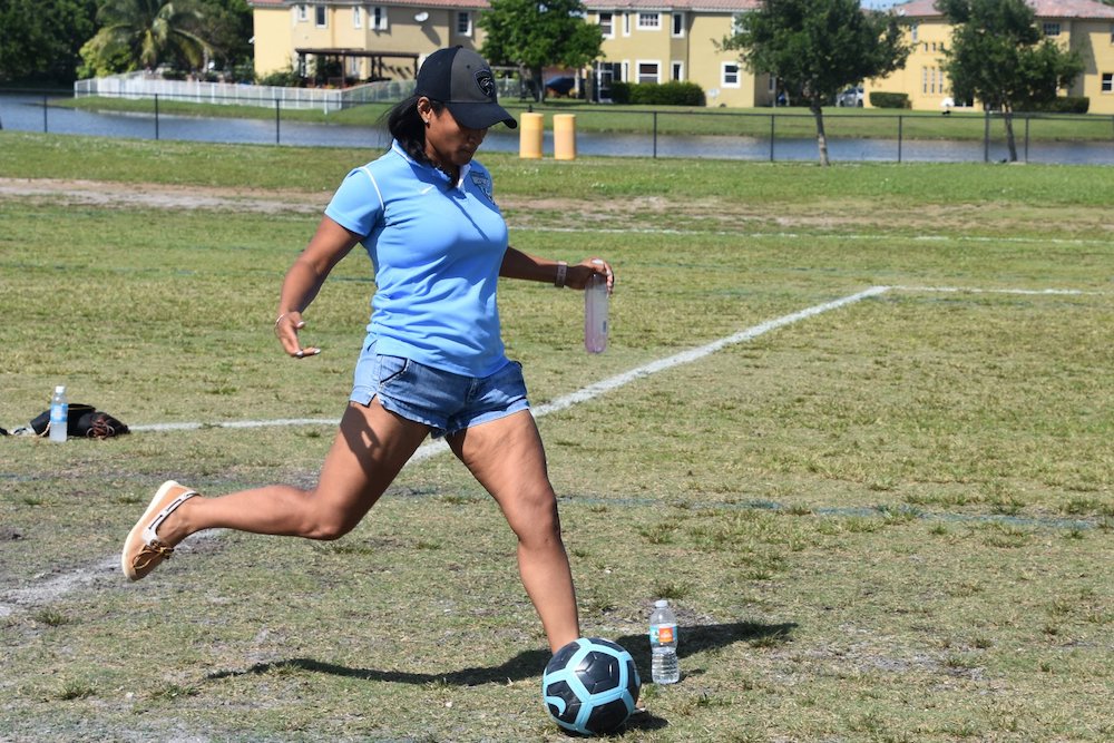 Western Union/Grace Kennedy Remittance Services To Sponsor True Blue  Weekend All Girls Alumni Penalty Kick-off - April 2nd , 2016 , Miramar,  Florida 