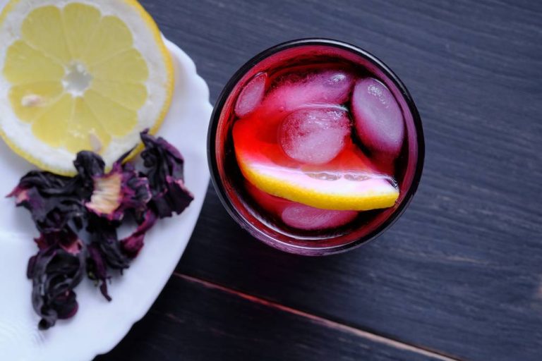 Hibiscus Iced Tea - Sorrel tea - Agua de Jamaica