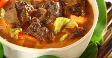 Jamaican Chinese Mutton and Lime Leaf Recipe