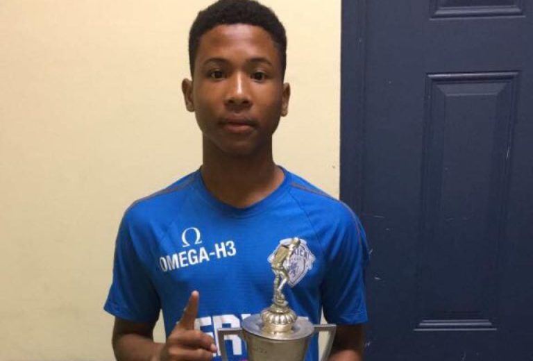 Jamaican Football Player Oquassa Chong Signs to Play with Denmark Esbjerg FB