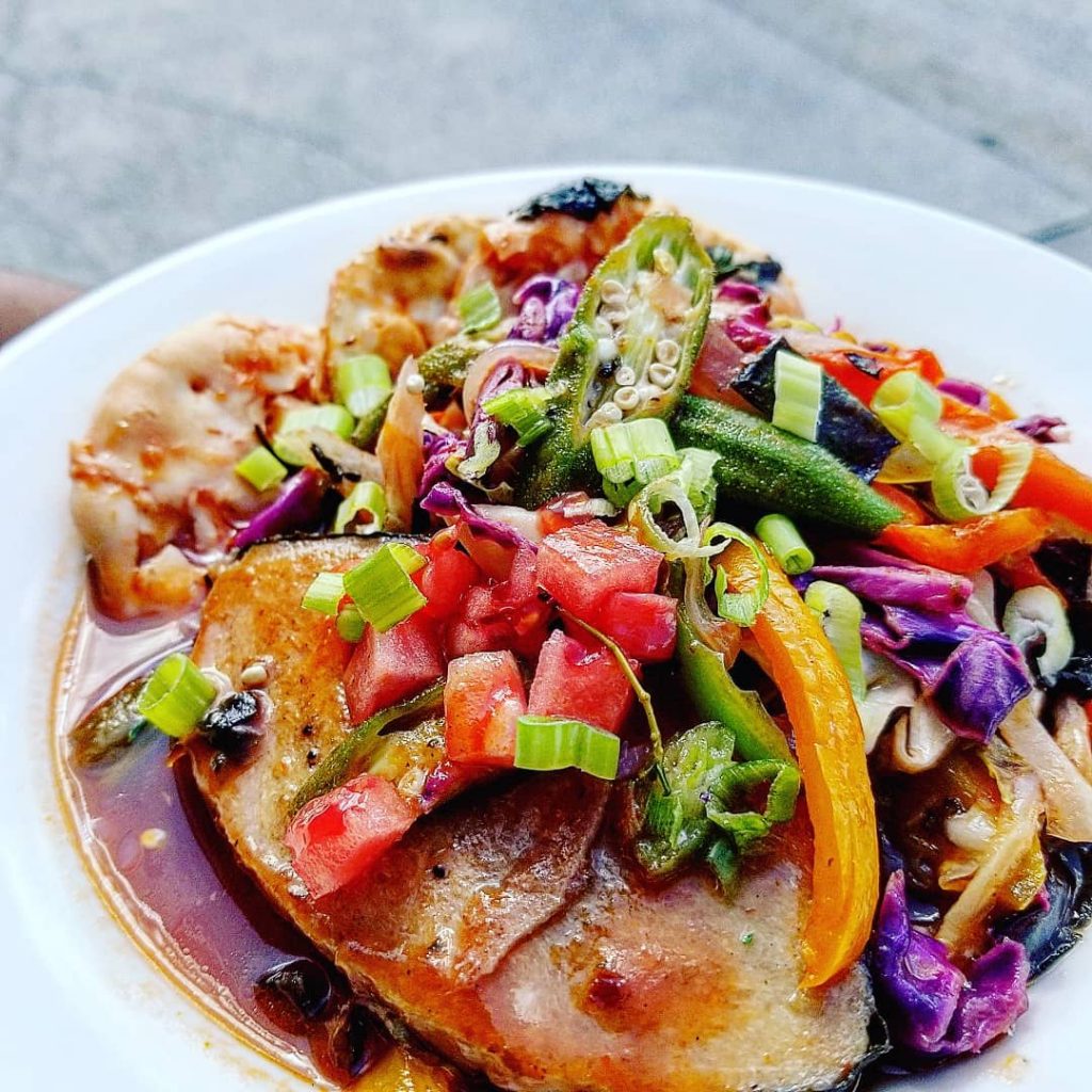 Jamaican Restaurant In Orlando Named One Of Top 25 Black-owned Vegan Eateries in The United States