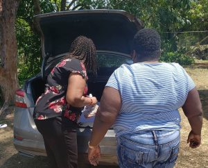 Jamaican School Donates its Cafeteria Food to Students During COVID-19 Closure-3