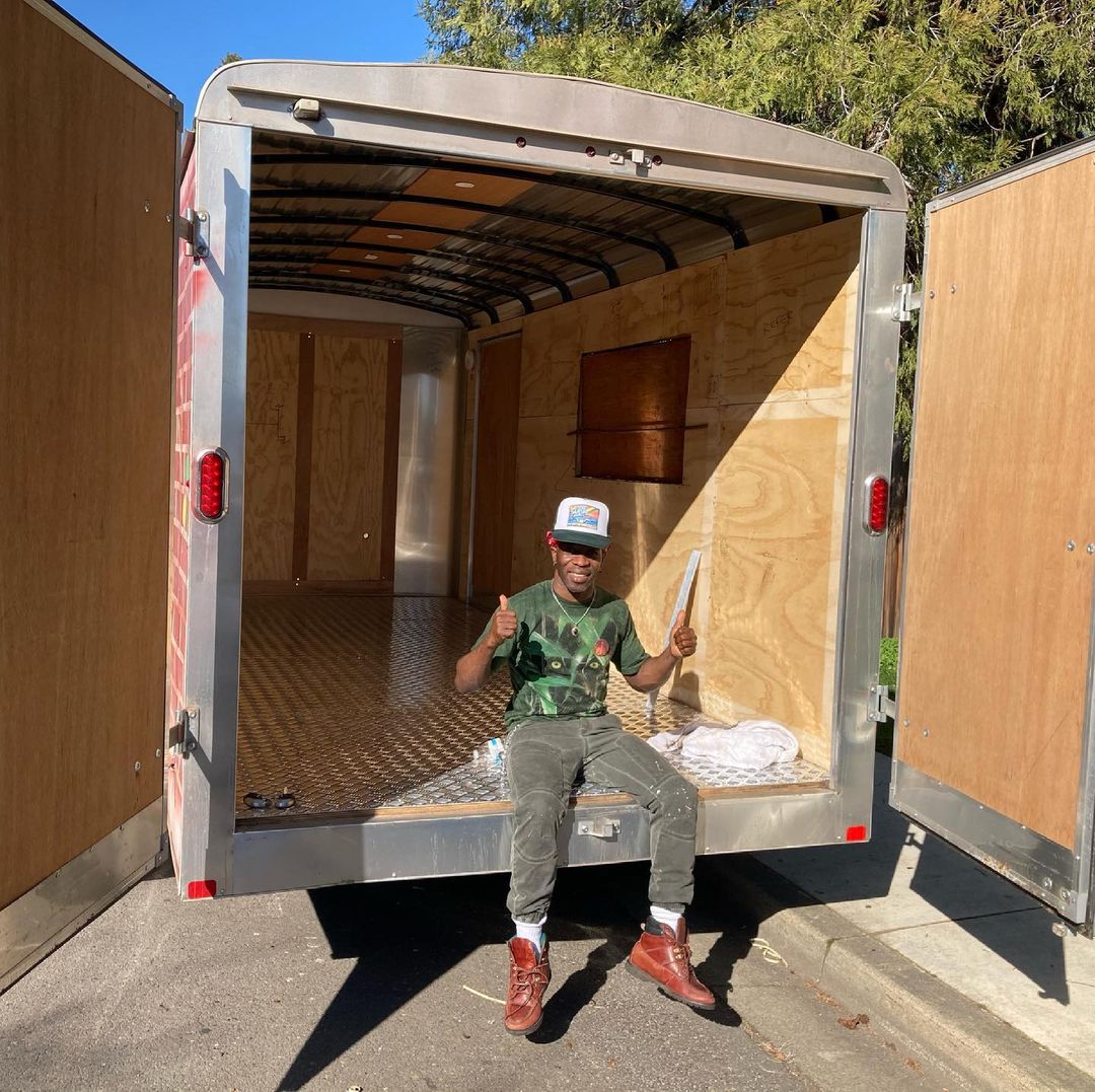 Jamaican in Oregon Starts Food Truck after Fire Burns Down His Restaurant 