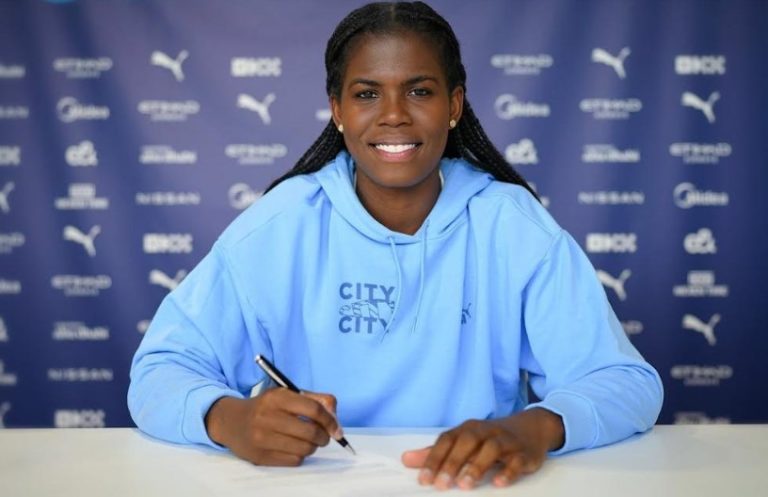 Khadija “Bunny” Shaw Named Joie Player of the Month for November 2023
