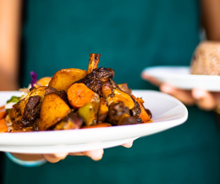 MoBay Cafe Jamaican Restaurant to Open in Milwaukee Walkers Point