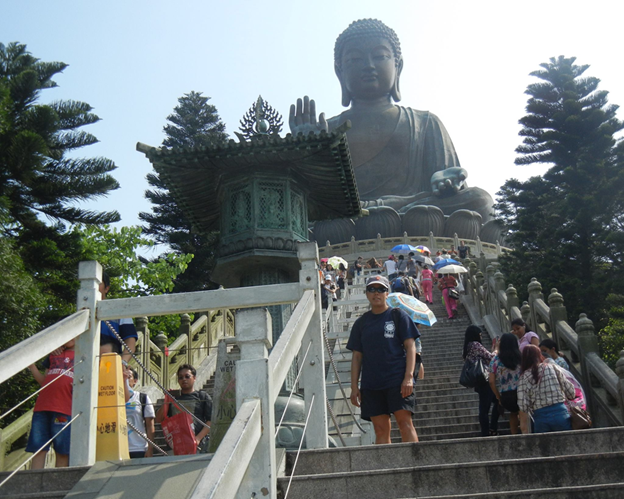 Tracey in Lantau at the giant Buddha
