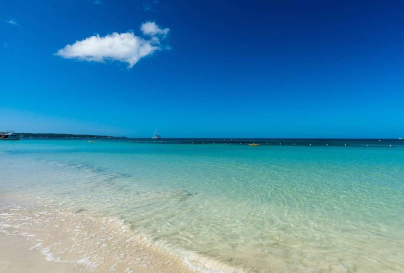 Popular Travel Guide Ranks Jamaican Beach among Top 10 in Caribbean
