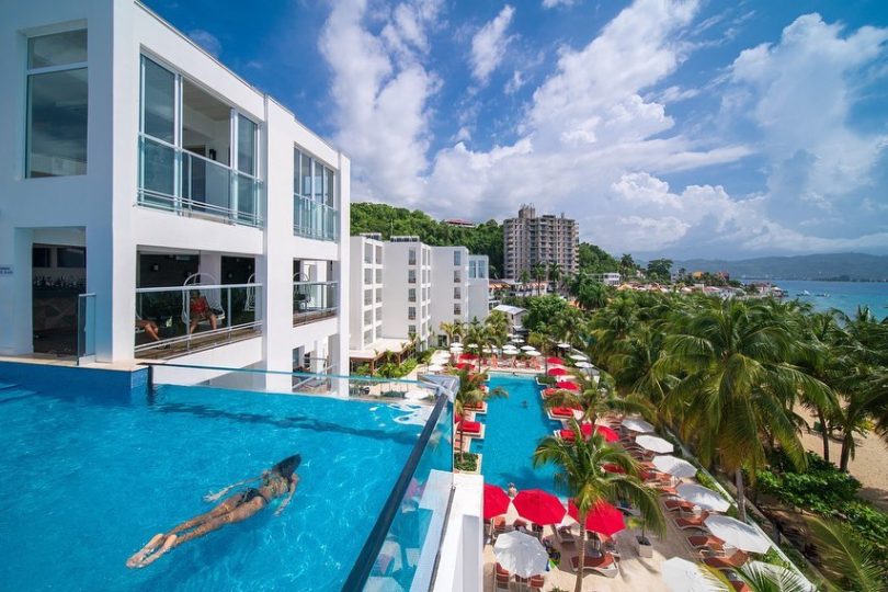 S Hotel Jamaica Recognized with Conde Nast Traveler