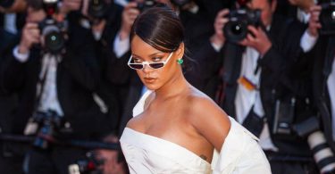 Singer and Entrepreneur Rihanna Named National Hero in Barbados