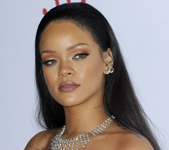 Superstar Rihanna Named Richest Female Musician