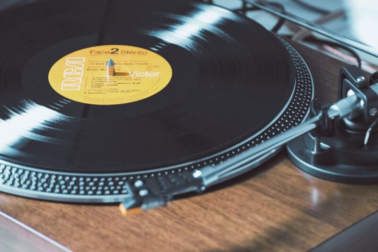 The Top 10 Reggae Songs from 1972