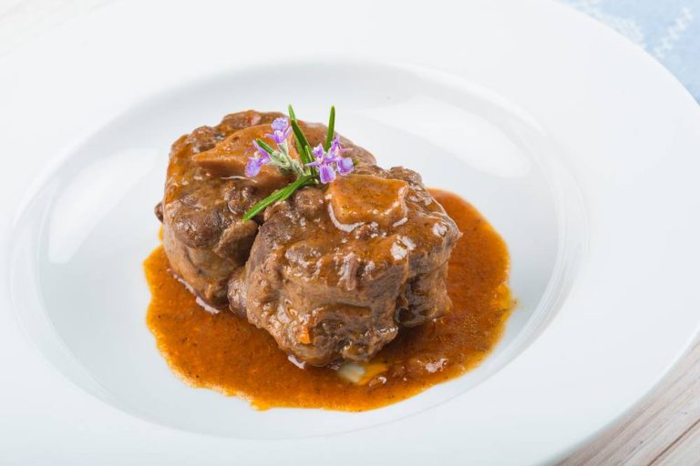 The Top 14 Jamaican Recipes Searched for by Canadians