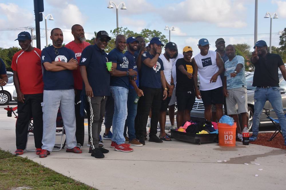 True Blue Weekend Sack Race - Old Friends