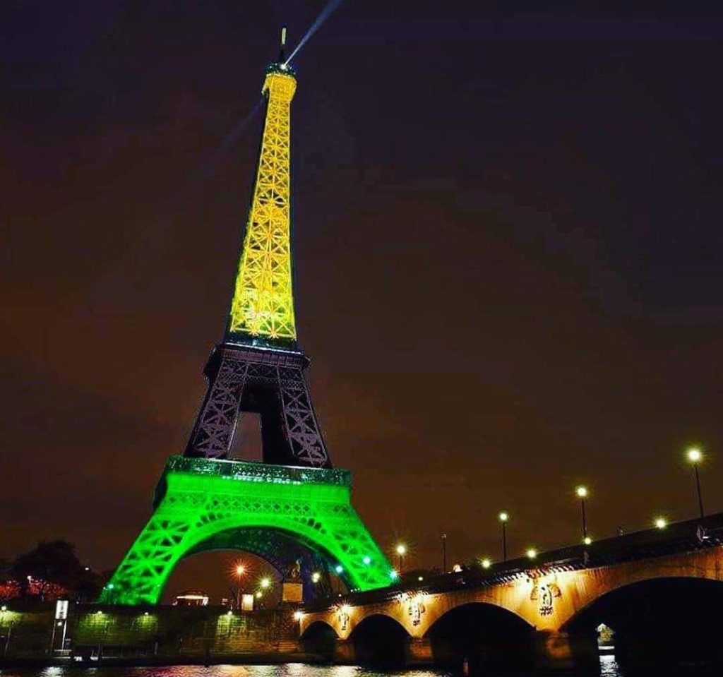 True or False - Did the Eiffel Tower Light Up with the Colors of the Jamaican Flag