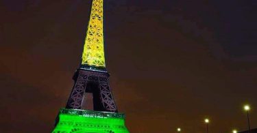 True or False - Did the Eiffel Tower Light Up with the Colors of the Jamaican Flag