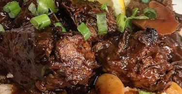 Vegan Jamaican Eatery Listed as One Of Orlando Best Black-Owned Restaurants - Vegan Oxtails