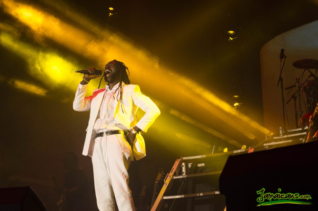Buju after the beat drops